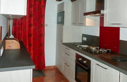 Chastel-Nouvel Casa | 5/6 person vacation rental in Le Coulagnet