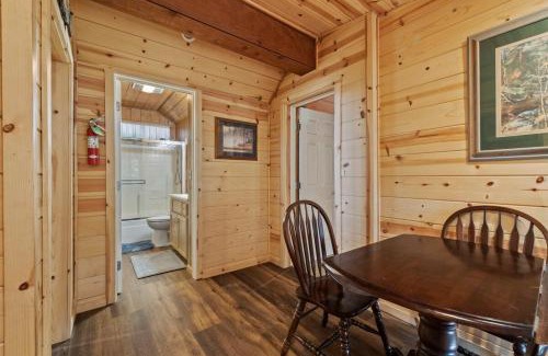 Strawberry Casa | Cabin #4