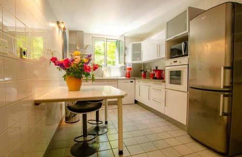 Bar-sur-Seine Casa | Gîte Bar-sur-Seine, 6 pièces, 14 personnes - FR-1-543-132