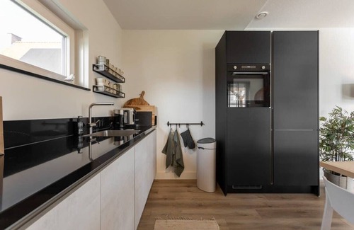 Ossenisse Casa | Holiday home with polder views on Resort Knuitershoek | Knuitershoek 72