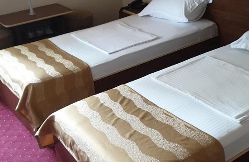 Arad Hotel | Hotel Xemar