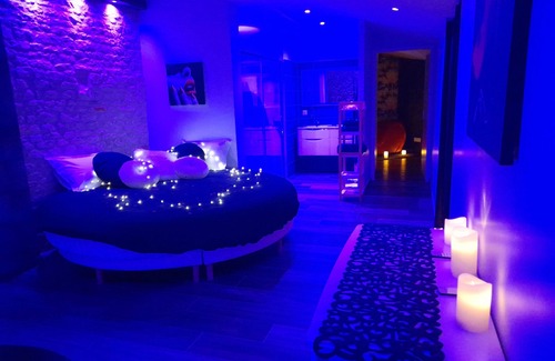 Brulain Cama Y Desayuno | Romantic loft with private SPA 80m2
