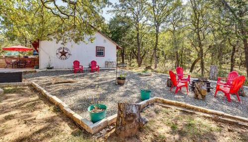 1 Mi to Park & Boat Ramp! Lake Texoma Retreat