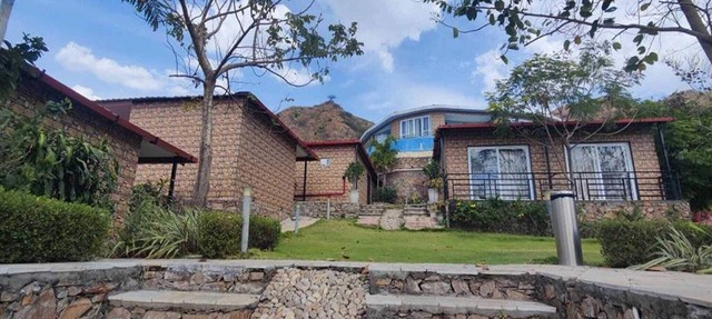 1bhk Nature View Villa with Private Balcony