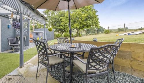 3 Bed in Forden oc-c30173