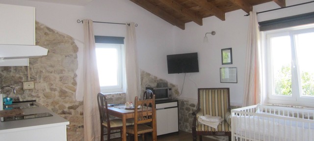 Apartamento para dos personas cama supletoria posible