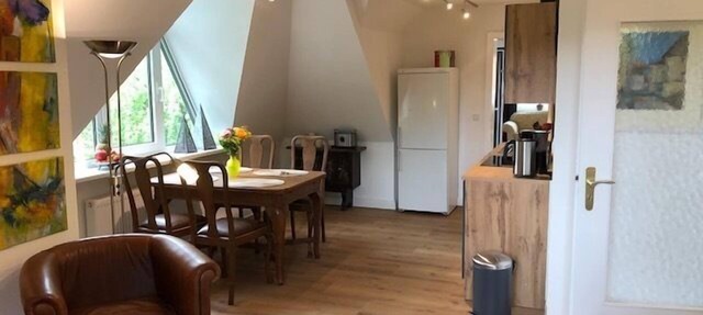 Apartment "family" (85sqm) with balcony and garden use