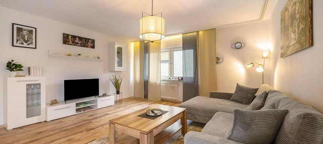 Apartamento 'Neue 4 Zi Küche Bad Parknähe' con balcón y Wi-Fi