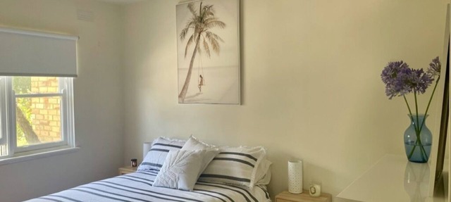 Beach & Boutique Shopping - Here !