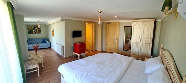 Belizi Hotel