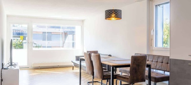 Bright and Big Lake Thun Apartment | Walk to Lake