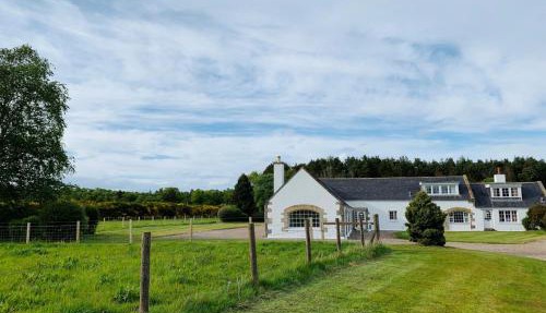 Bruntlands Steading