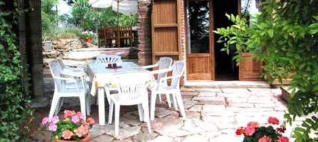Ca Piero - antikes Borgo mit Pool by Interhome