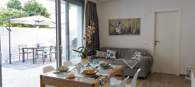 Apartamento en Torre Del Lago Puccini con 2 habitaciones, capacidad 6