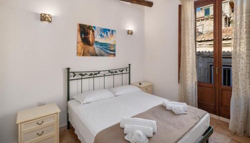 Casa Vacanza CALABRISELLA - Centro Storico di Tropea - Free Wi-Fi