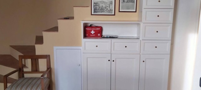 CASA VACANZE UN TOCCO DI ANTICO-RESIDENZA IN UN PALAZZO STORICO.