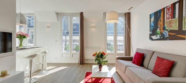 CHAMPS ELYSEES APARTMENT