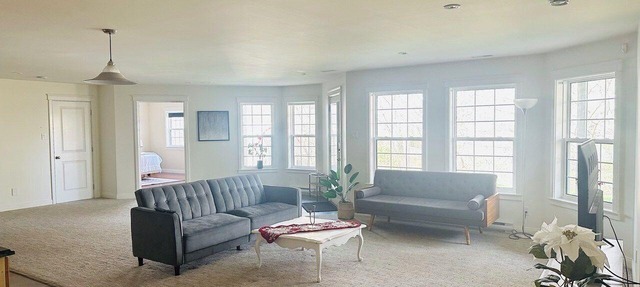 Charming 2-bedroom guest suite in the prime location of Fredericton