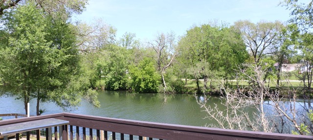 Charming 4 Bedroom Home in Waucoma, Iowa-River front property