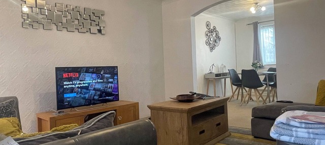 Comfy letchworth Apartment by Leecroft Stays