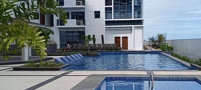 Condo by the Beach OMP Mactan International Airport Cebu 2 bedrooms & 2 bathroom