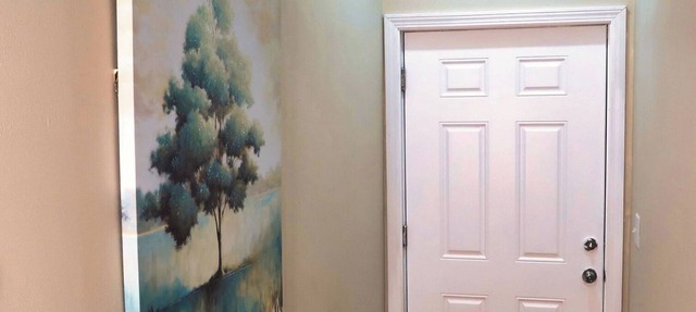 Cozy 3 Bedroom Apartment Minute's From Downtown Lawrence