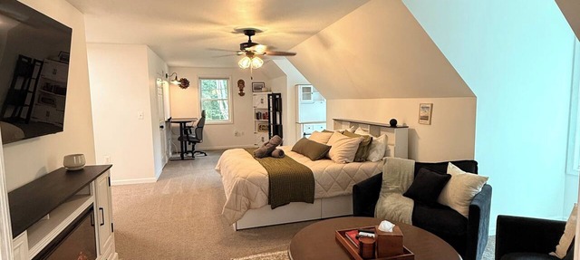 Cozy Glen Rock Cabin - Fully Stocked Coffee Bar!