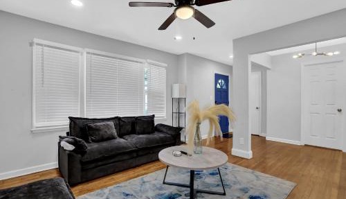 Cozy Home In Forest Park, GA