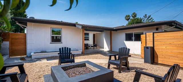 Cozy Home in Highland Park with Amazing Views 13 Mins from Downtown Los Angeles