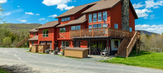 Dancing Horse Farm - Ski Lodge y Horse Farm 3 millas de la montaña Windham