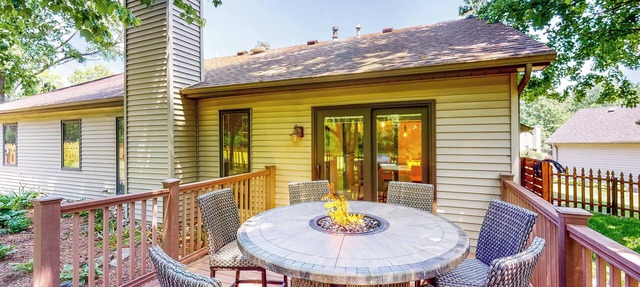 Dog-Friendly Yard! Family Retreat in Fort Wayne