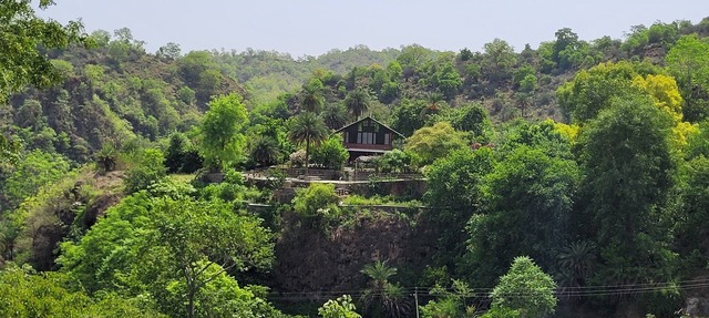 Eco Stay at Grihum farms - Udaipur - Natural Water Spring