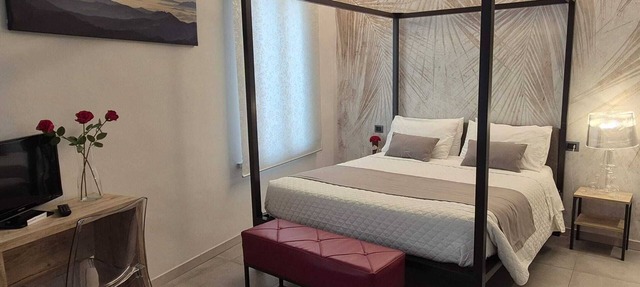 ELEGANT APATMENT IN URBANIA'S HISTORIC CENTER, MARCHE-PICCOLPASSO20