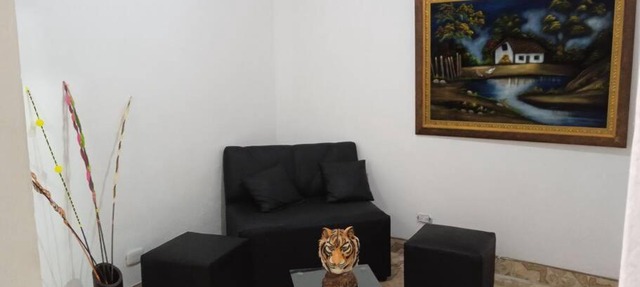 Excelente apartamento con vista a la ciudad..