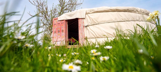 Yourte à la ferme-Yurt-Baño privado-Familiar-Vista al Jardín