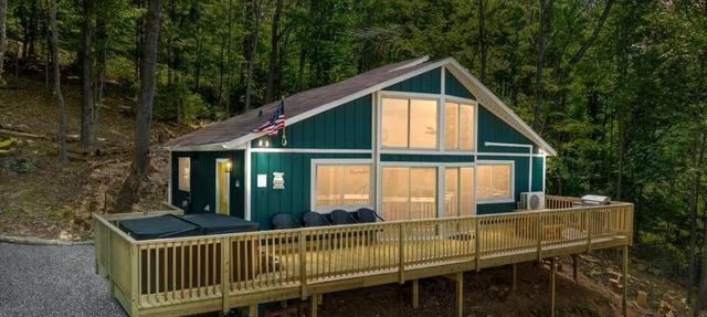 Forest Ridge Cabin - Hot Tub, Wi-Fi, National Park 15 Min, Fire Pit