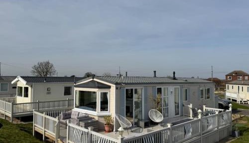 Fraunie's Beach House Anderby Creek - Dog friendly