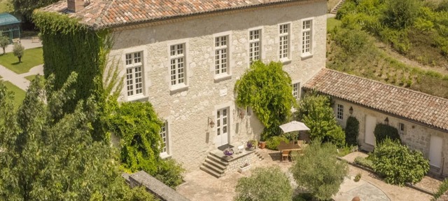 Finca francesa con piscina y sauna