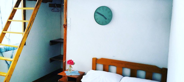 Habitación familiar con balcon privado alejado del bullicio de la ciudad
