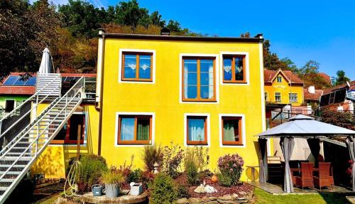 Haus am Fluss
