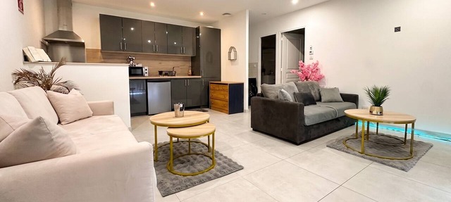 Homerez - Apartment Freneuse
