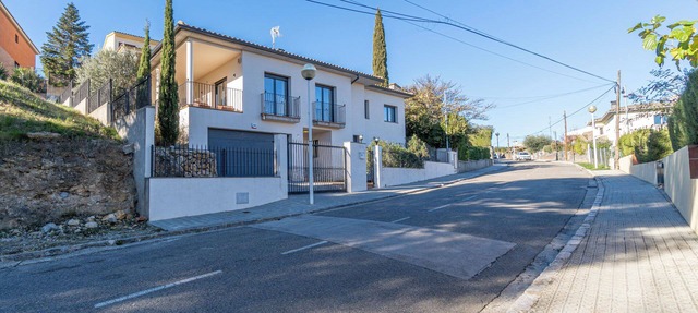 Jouvacations Villa domenec Rodil