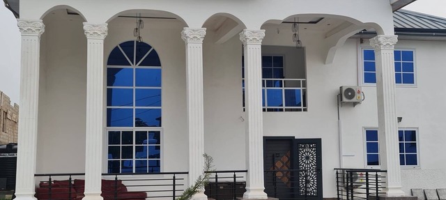 King George Lodge-The place for you to relax and enjoy a comfortable stay.