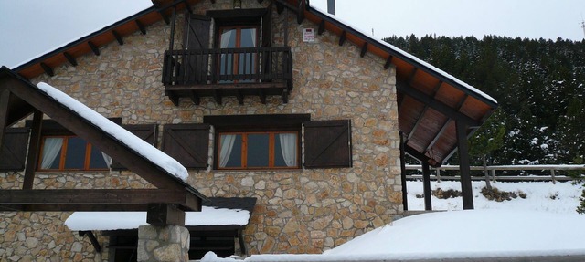 Casa de gran capacidad a pie de pistas en Port del Comte