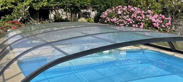 Laid Back Luxury in a Stunning Village, Walking Distance to Restaurants