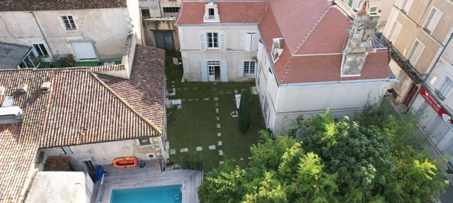Large family home, ideal for a stay with family or friends.