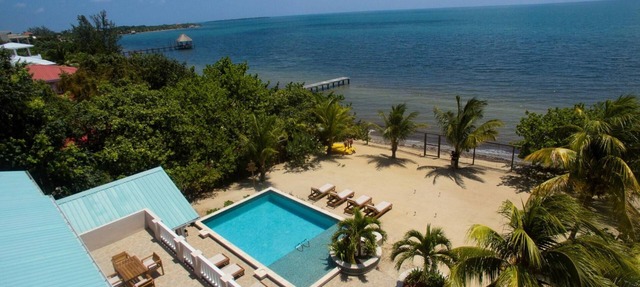 Large Oceanfront Villa with Pool, Close to Village