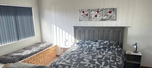 Lovely single unit with secure parking 2