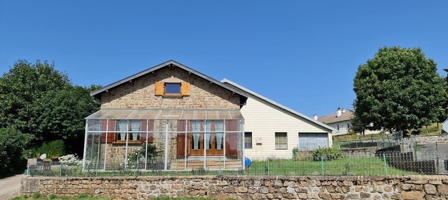 Lozère getaway: Grande Maison & Jardin Clos