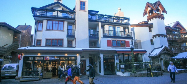 Vail Village 2BR - Pasos para Esquí
